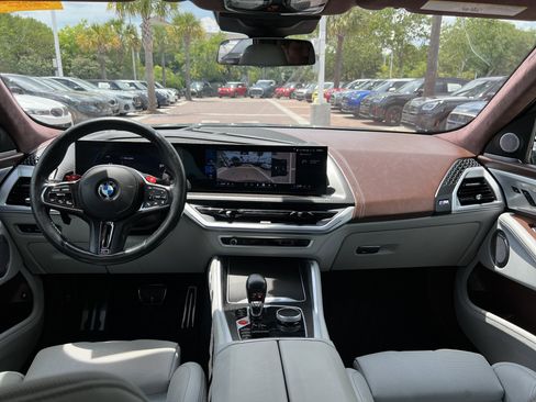 Used 2024 BMW XM AWD/4WD image 29