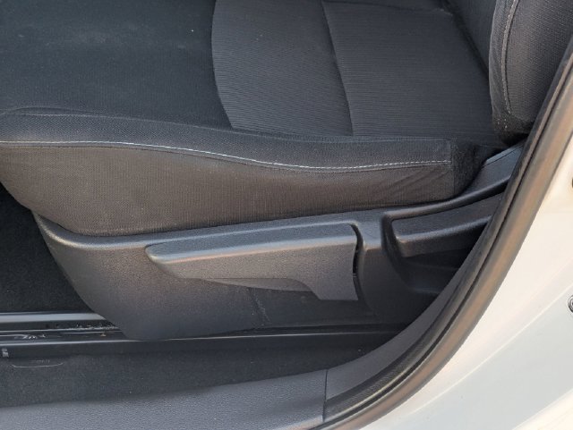 Used 2024 Nissan Sentra SV FWD image 14