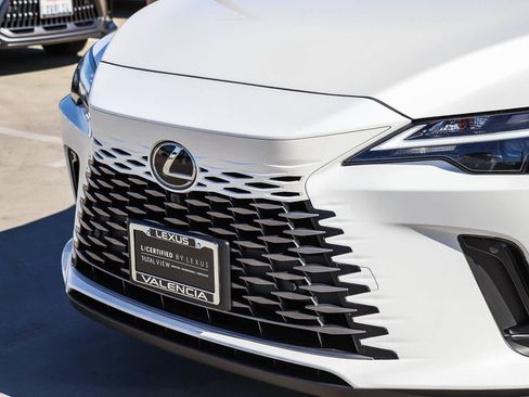 Certified 2025 Lexus RX 350 Premium w/ Accessory Package (Z1) FWD image 8