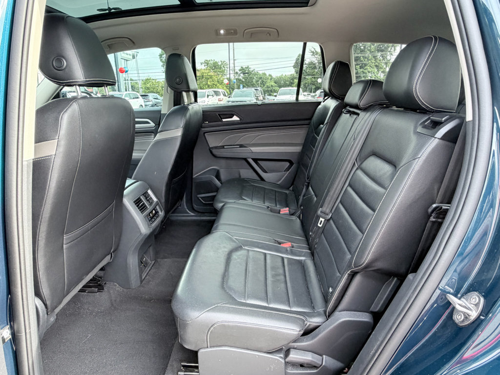 Used 2023 Volkswagen Atlas SEL Premium AWD/4WD image 27