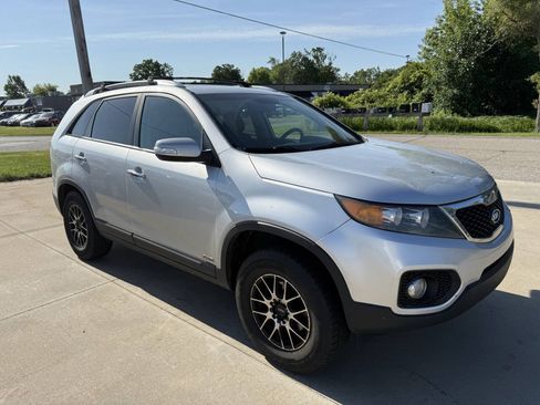 Used 2013 Kia Sorento LX w/ Convenience Pkg AWD/4WD image 5