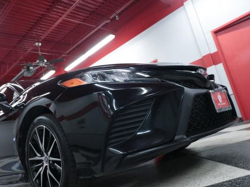 Used 2020 Toyota Camry SE w/ Audio Package image 33