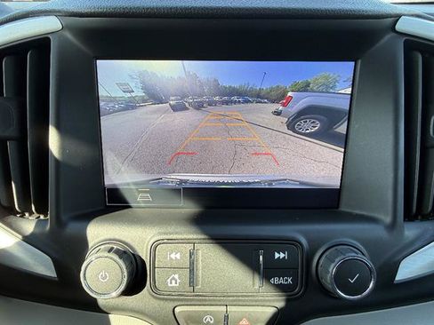Used 2022 GMC Terrain SLT AWD/4WD image 23