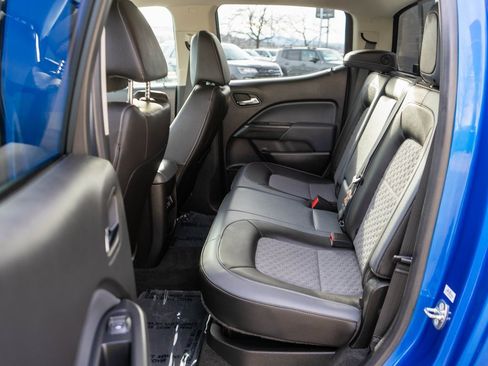 Used 2018 Chevrolet Colorado Z71 image 12