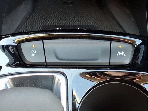 Used 2025 Chevrolet Trax ACTIV w/ Sunroof Package FWD image 22
