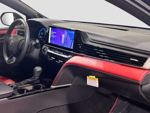 Used 2025 Toyota Camry XSE w/ Premium Package FWD image 27