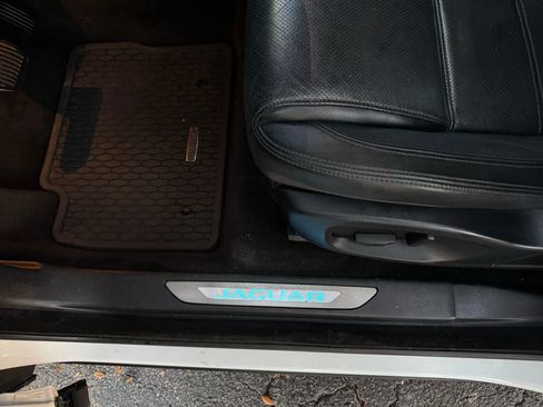 Used 2019 Jaguar E-PACE S image 28