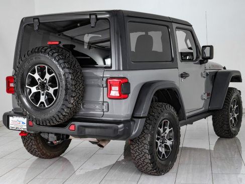 Used 2018 Jeep Wrangler Rubicon AWD/4WD image 6
