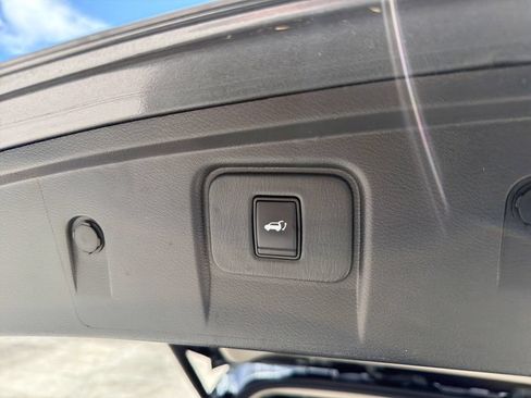Used 2021 Nissan Murano SL FWD image 35
