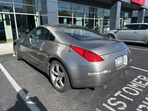 Used 2008 Nissan 350Z Touring image 5