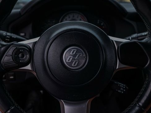 Used 2017 Toyota 86 image 24