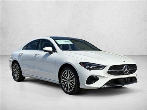 Used 2025 Mercedes-Benz CLA 250 CLA 250 image 3