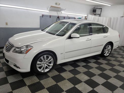 Used 2010 INFINITI M35 x w/ Technology Pkg AWD/4WD image 2