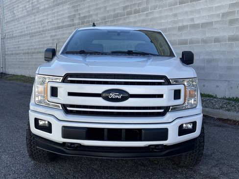 Used 2019 Ford F150 XLT w/ Trailer Tow Package image 3