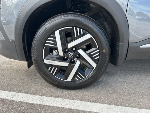 New 2026 Nissan Kicks SV w/ SV Premium Package FWD image 50