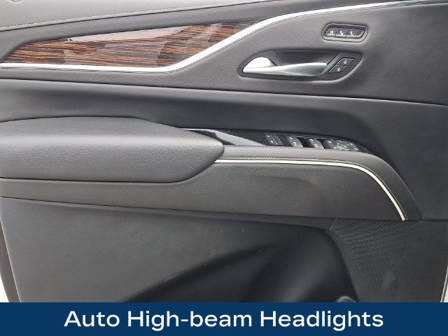 Used 2021 Cadillac Escalade Premium Luxury w/ LPO, Illumination Package AWD/4WD image 25