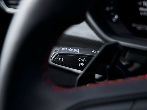 Used 2024 Lamborghini Urus Performante AWD/4WD image 67