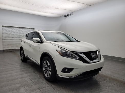 Used 2018 Nissan Murano SL w/ Moonroof Package image 13