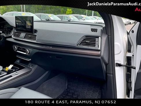 Used 2023 Audi Q5 2.0T Prestige w/ Prestige Package AWD/4WD image 14