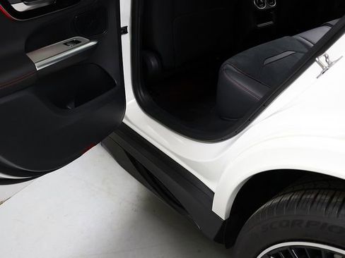 Certified 2026 Mercedes-Benz GLC 43 AMG 4MATIC image 30