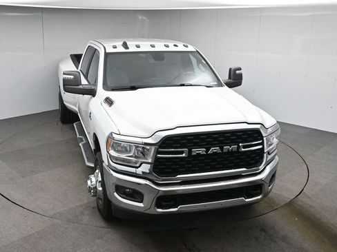 Used 2024 RAM 3500 Big Horn image 41