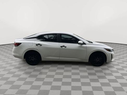 Certified 2024 Nissan Sentra S FWD image 4