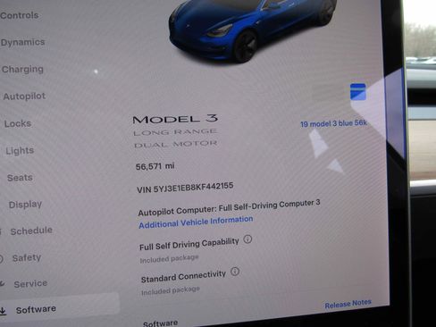 Used 2019 Tesla Model 3 Long Range image 18