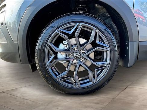 New 2026 Nissan Kicks SR w/ Cold Weather Package AWD/4WD image 12