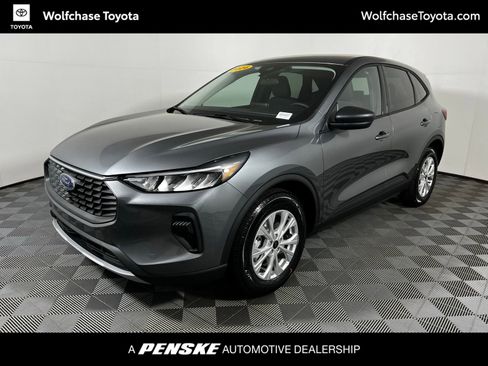 Used 2026 Ford Escape Active image 1