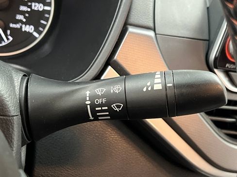 Used 2024 Nissan Altima 2.5 SR FWD image 46