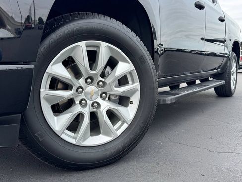 Certified 2024 Chevrolet Silverado 1500 Custom RWD image 2