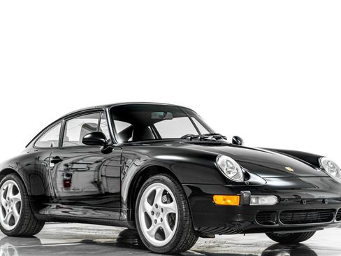 Used 1997 Porsche 911 Carrera S RWD image 30