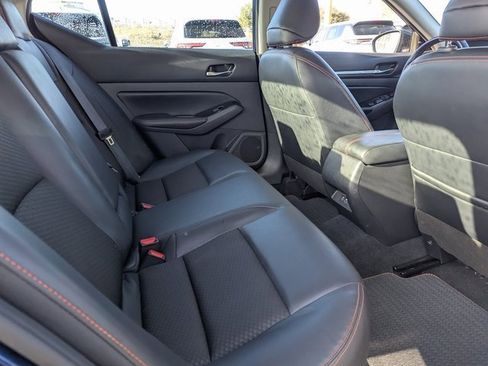 Used 2024 Nissan Altima 2.5 SR image 31