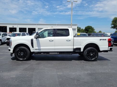 Certified 2024 Ford F250 Lariat w/ Black Appearance Package AWD/4WD image 6