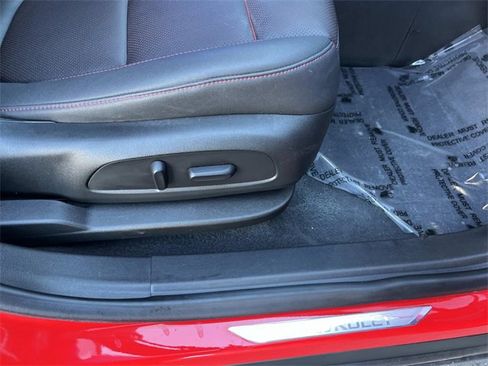 Used 2023 Chevrolet Blazer RS image 25