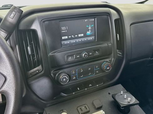 Used 2019 Chevrolet Silverado 1500 W/T w/ WT Convenience Package RWD image 18