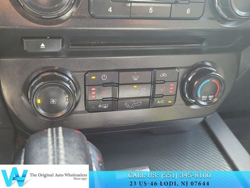 Used 2018 Ford F150 XLT w/ Equipment Group 302A Luxury image 23