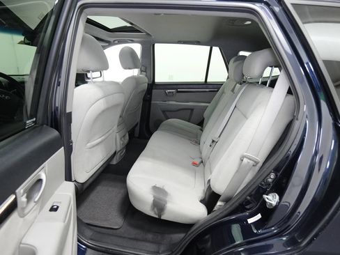 Used 2009 Hyundai Santa Fe GLS w/ Premium Pkg 3 FWD image 17
