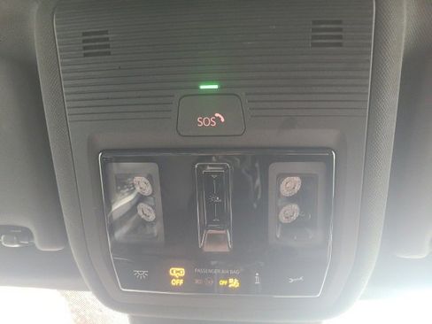 Used 2022 Volkswagen ID.4 Pro S image 30