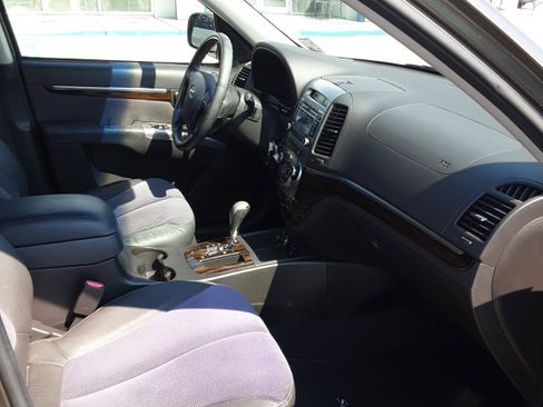 Used 2012 Hyundai Santa Fe SE image 17