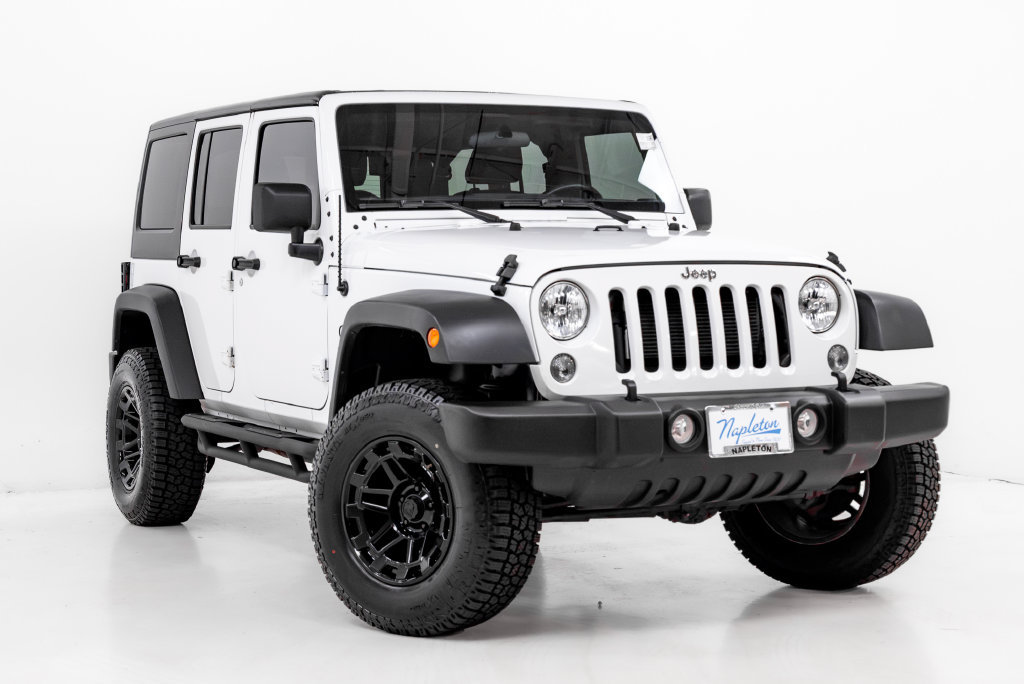 Used 2018 Jeep Wrangler Unlimited Sport w/ Connectivity Group AWD/4WD image 6