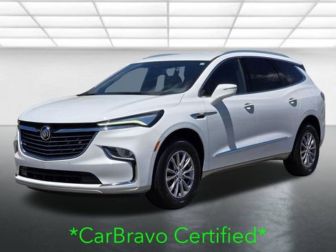 Certified 2023 Buick Enclave Essence FWD image 2