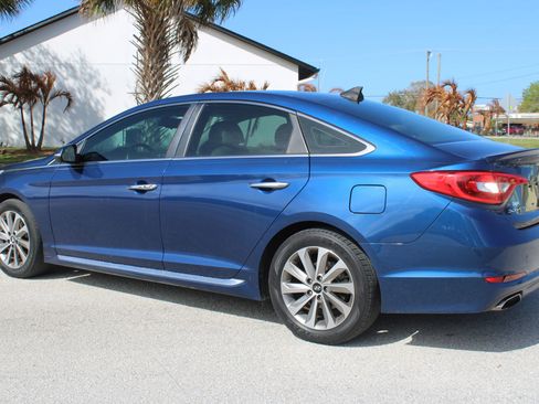 Used 2016 Hyundai Sonata Sport w/ Option Group 1V image 3