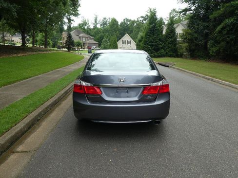 Used 2013 Honda Accord EX image 21