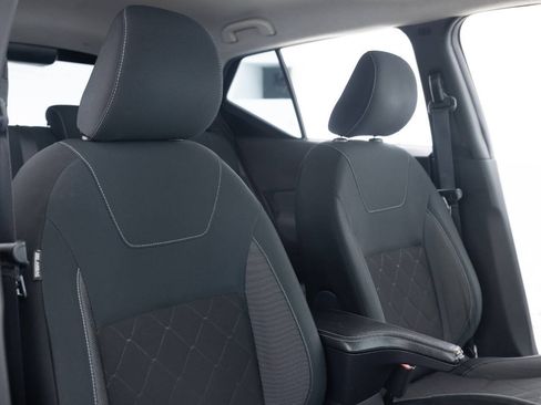 Used 2020 Nissan Kicks S FWD image 26