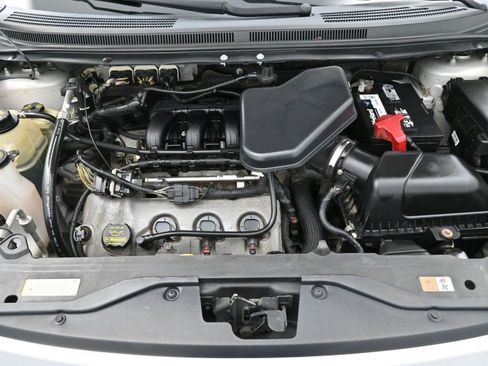 Used 2010 Ford Edge Limited image 33