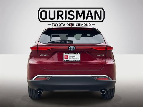 Used 2023 Toyota Venza Limited image 23