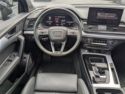 Used 2024 Audi Q5 2.0T Premium Plus image 16