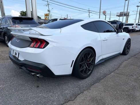Used 2024 Ford Mustang GT Premium RWD image 6