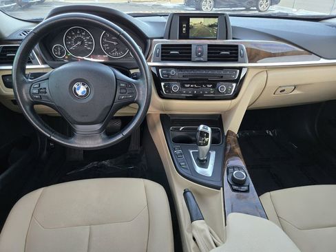 Used 2018 BMW 320i xDrive Sedan image 22